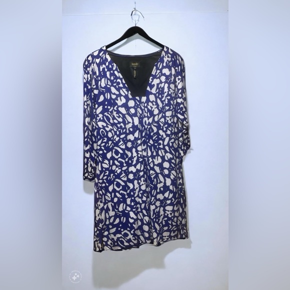 Laundry by Shelli Segal - Picture 3 of 3